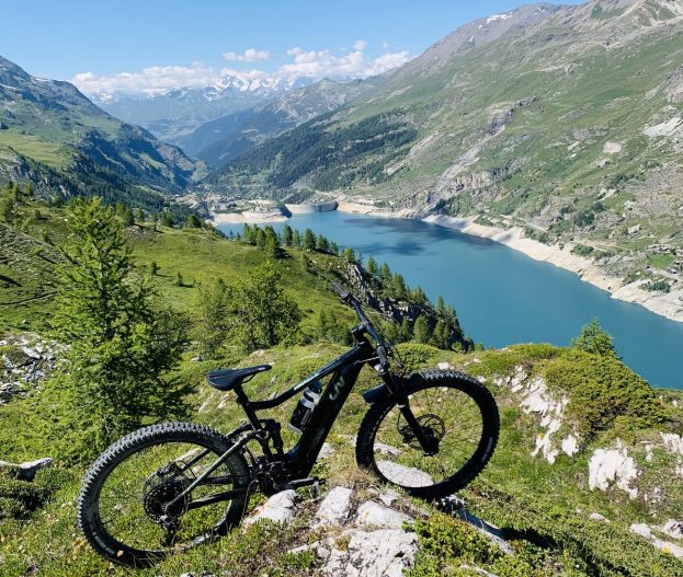 VTT électrique au Lac du Chevril (73)