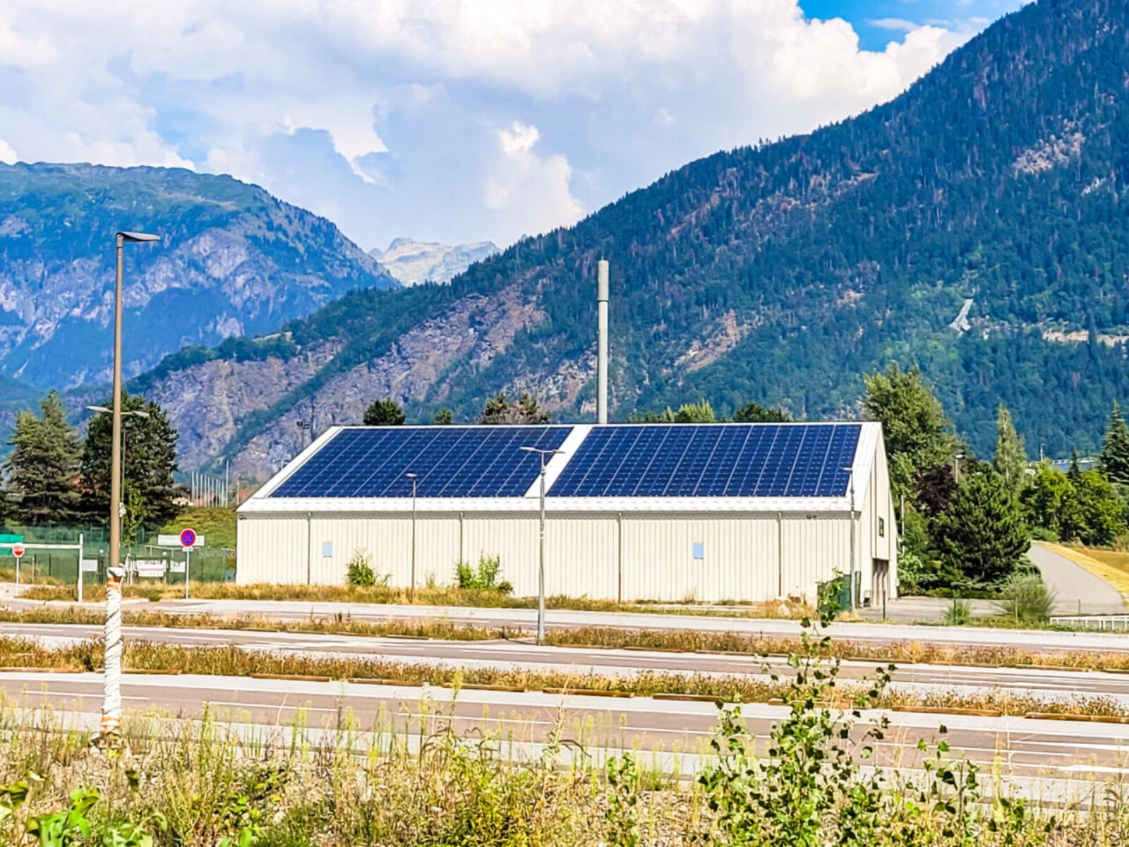 photovoltaïque bâtiments publics Rhône-Alpes
